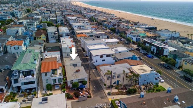 216 6th Street, Manhattan Beach, CA 90266