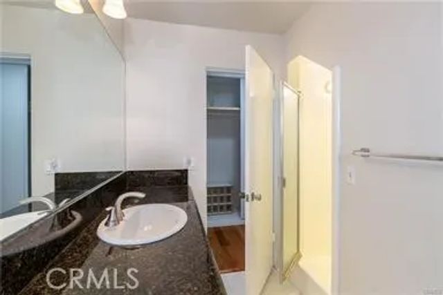 216 6th Street, Manhattan Beach, CA 90266