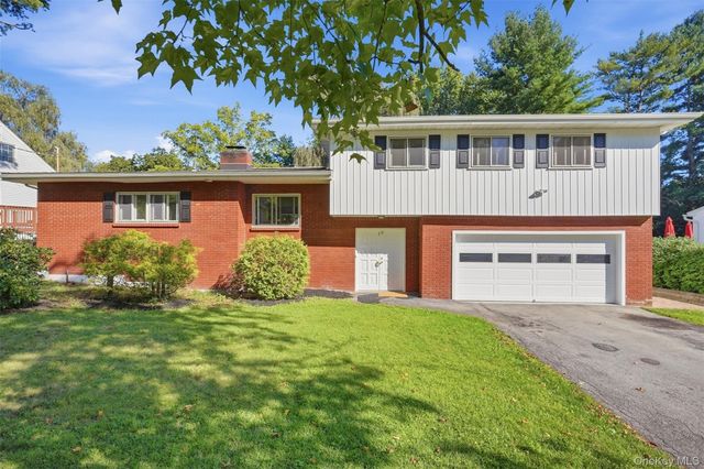 19 Miron Drive, Poughkeepsie, NY 12603