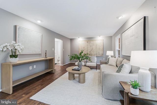 6125 WELLINGTON COMMONS DR, Alexandria, VA 22310