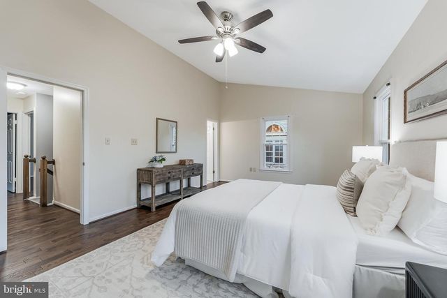 6125 WELLINGTON COMMONS DR, Alexandria, VA 22310