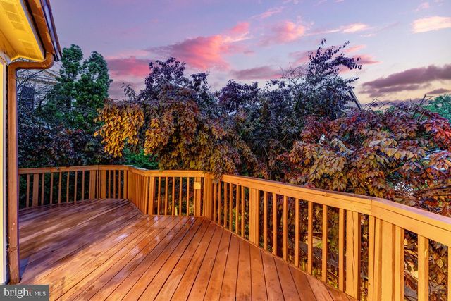 6125 WELLINGTON COMMONS DR, Alexandria, VA 22310