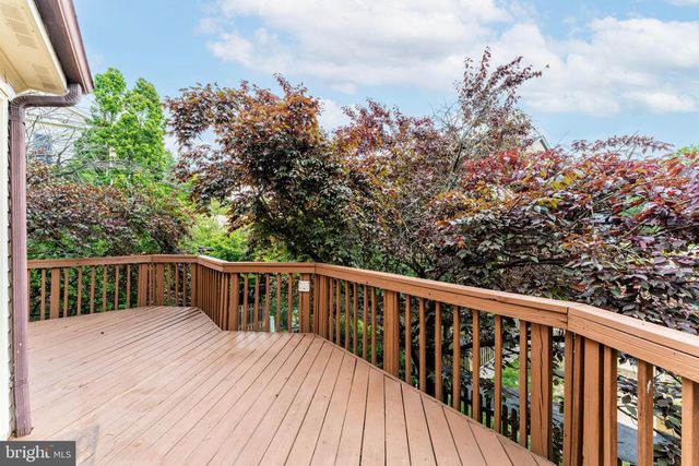 6125 WELLINGTON COMMONS DR, Alexandria, VA 22310