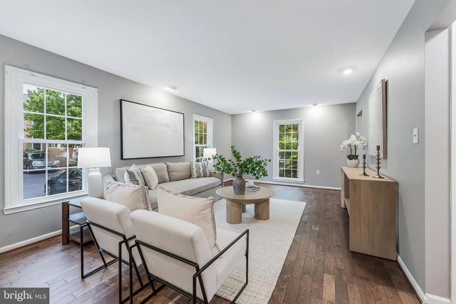 6125 WELLINGTON COMMONS DR, Alexandria, VA 22310