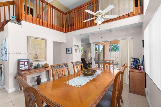 1199 SW 109th Ln, Davie, FL 33324