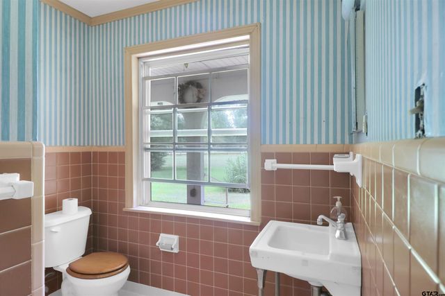 17645 E US Hwy 84, Rusk, TX 75785