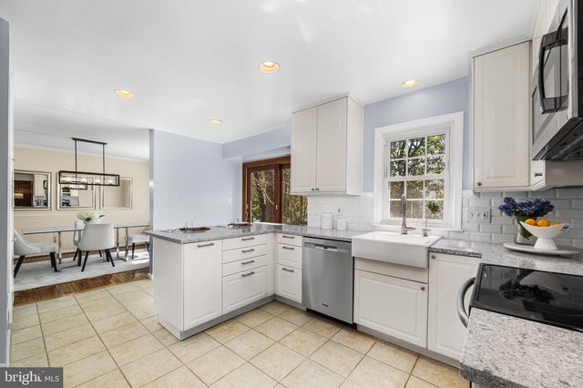 7115 HUNDSFORD LN, Springfield, VA 22153