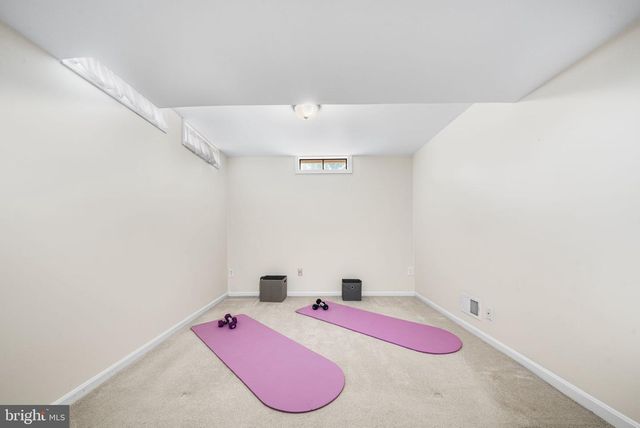 7115 HUNDSFORD LN, Springfield, VA 22153