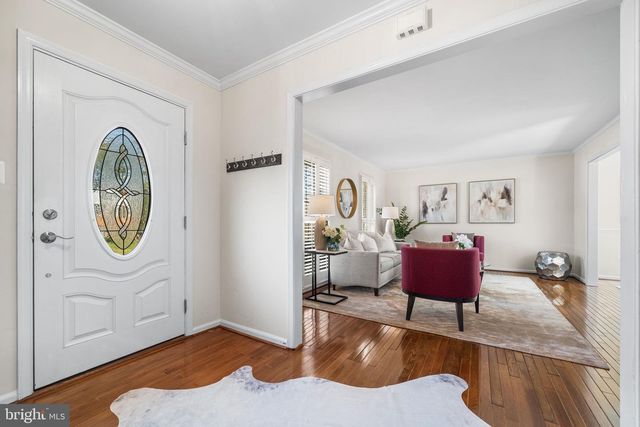 7115 HUNDSFORD LN, Springfield, VA 22153