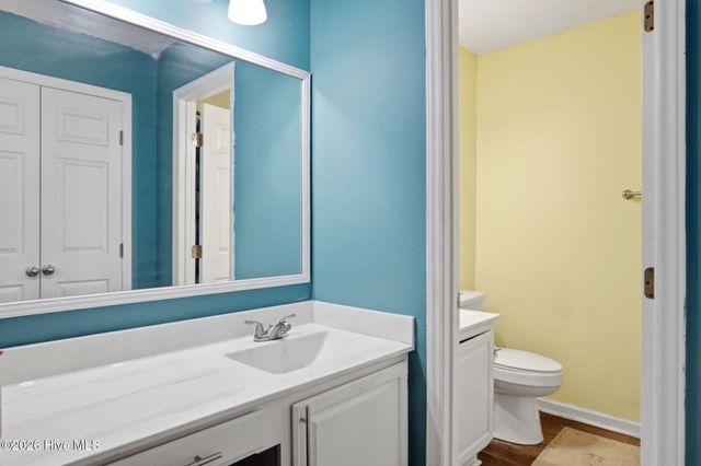 102 Pinesage Drive, West End, NC 27376
