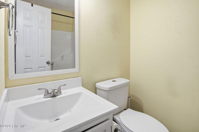 102 Pinesage Drive, West End, NC 27376