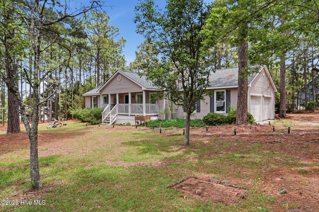 102 Pinesage Drive, West End, NC 27376