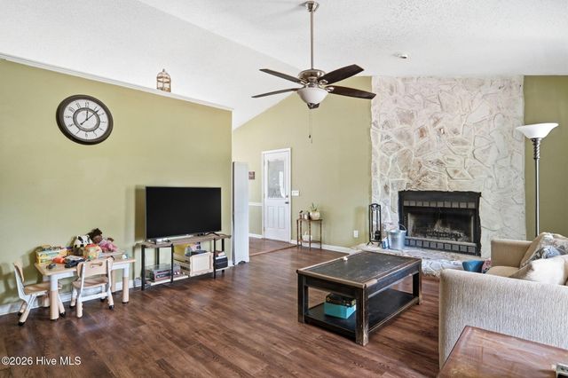 102 Pinesage Drive, West End, NC 27376
