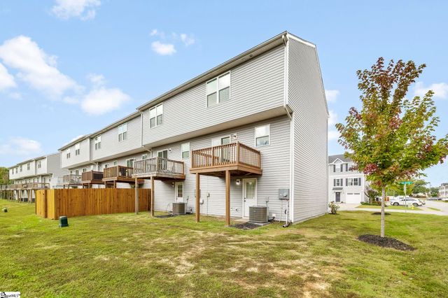 201 Maple Forge Trail, Greenville, SC 29617