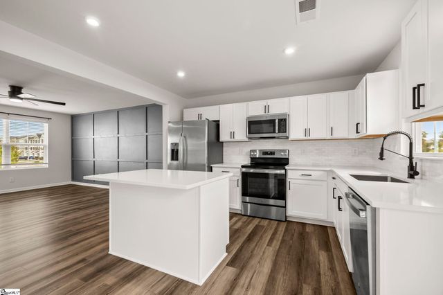 201 Maple Forge Trail, Greenville, SC 29617