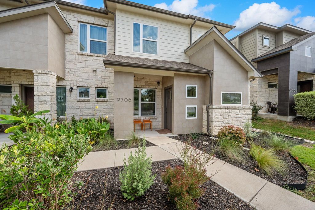 9506 Whisper Willow BLVD, Manor, TX 78653