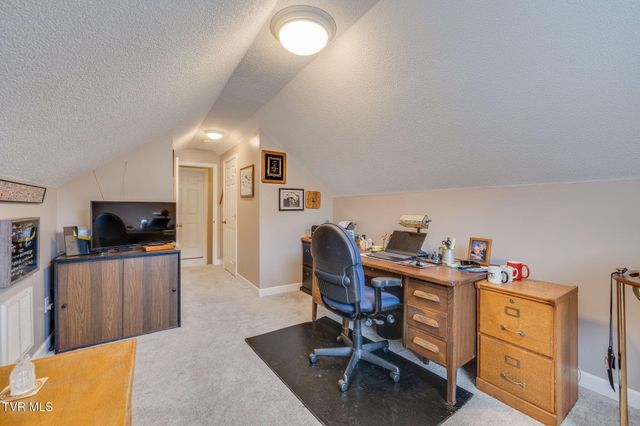 220 Haley Walk, Bristol, TN 37620