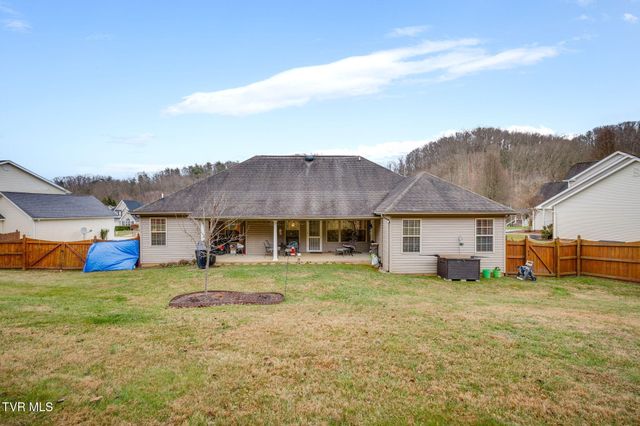 220 Haley Walk, Bristol, TN 37620