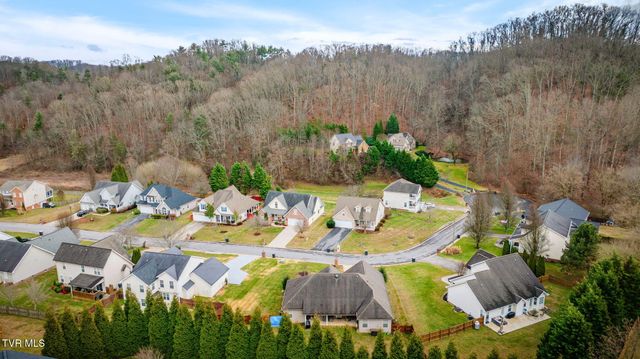 220 Haley Walk, Bristol, TN 37620