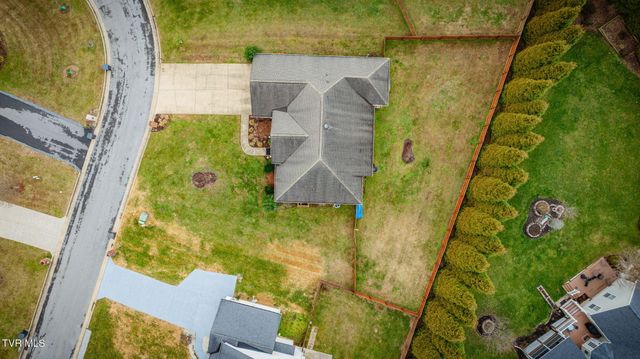 220 Haley Walk, Bristol, TN 37620