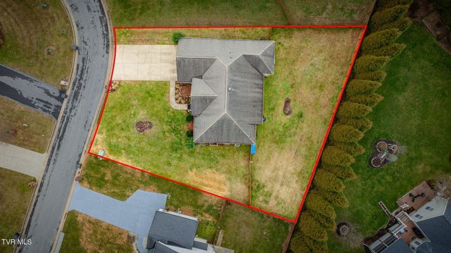 220 Haley Walk, Bristol, TN 37620