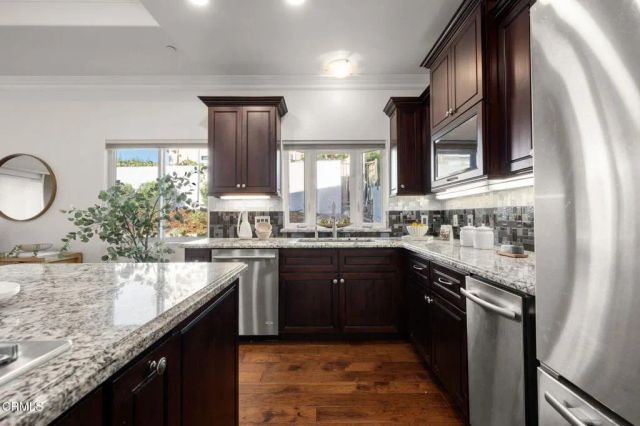 4337 Vista Place, La Canada Flintridge, CA 91011