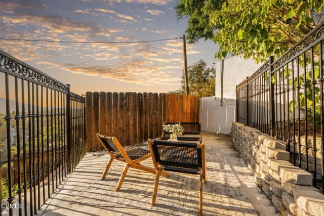 4337 Vista Place, La Canada Flintridge, CA 91011