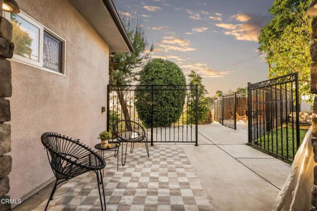4337 Vista Place, La Canada Flintridge, CA 91011
