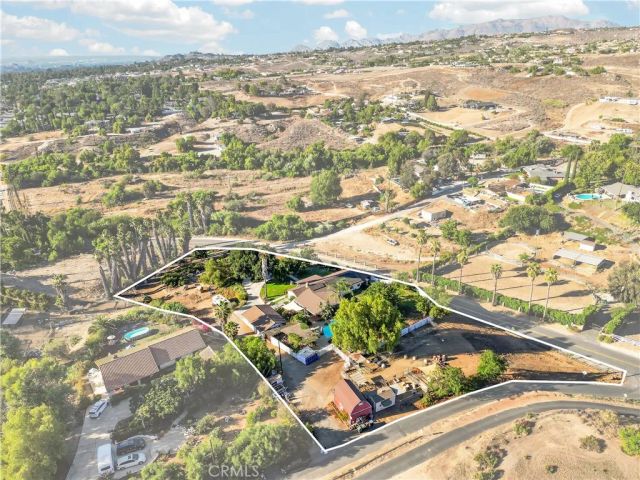 15091 Golden Star, Riverside, CA 92506