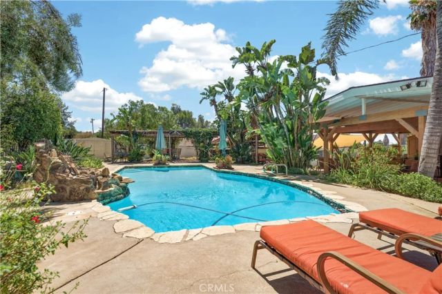 15091 Golden Star, Riverside, CA 92506