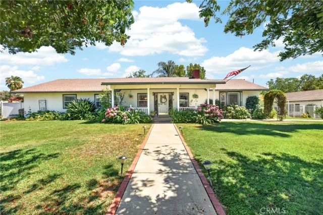 15091 Golden Star, Riverside, CA 92506