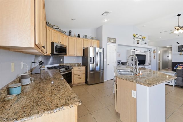 5920 Cuddles Court, North Las Vegas, NV 89081