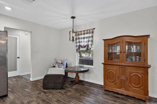 5054 ODaniel, Seguin, TX 78155