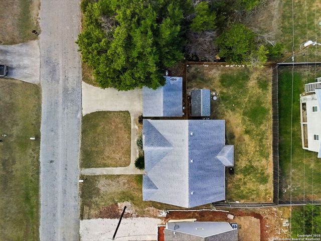 1150 Green Hill, Canyon Lake, TX 78133