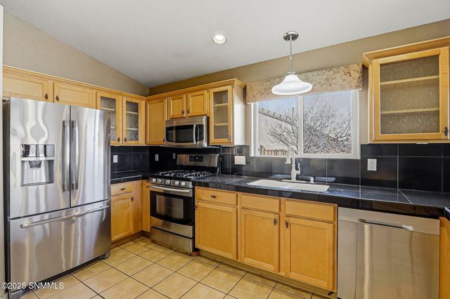 2516 Gila Bend Loop, Las Cruces, NM 88011