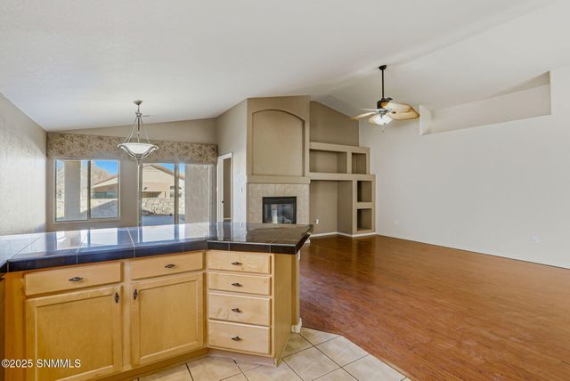 2516 Gila Bend Loop, Las Cruces, NM 88011