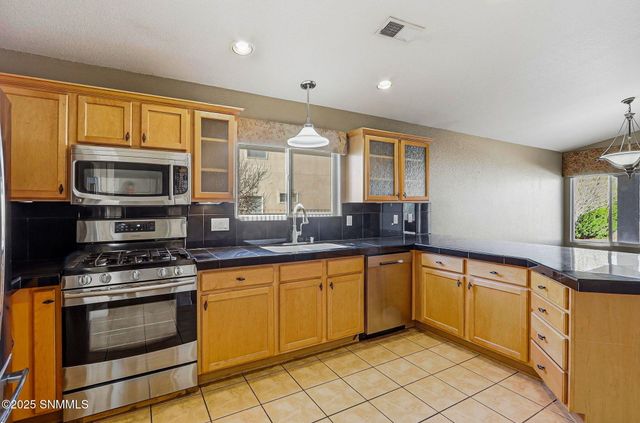 2516 Gila Bend Loop, Las Cruces, NM 88011