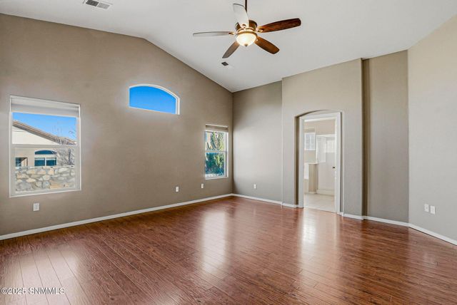 2516 Gila Bend Loop, Las Cruces, NM 88011