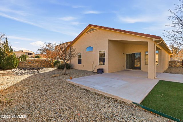 2516 Gila Bend Loop, Las Cruces, NM 88011