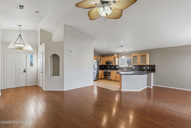 2516 Gila Bend Loop, Las Cruces, NM 88011