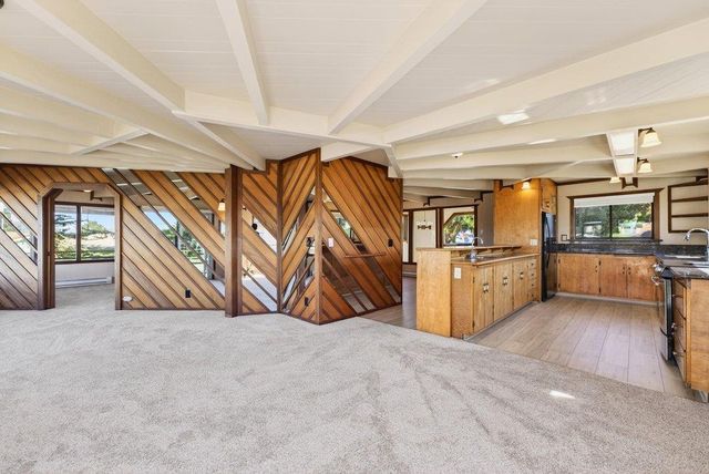 1 Gray Way, Watsonville, CA 95076