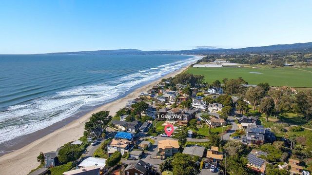 1 Gray Way, Watsonville, CA 95076