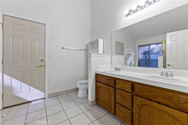 22 N Bliss, Clovis, CA 93611