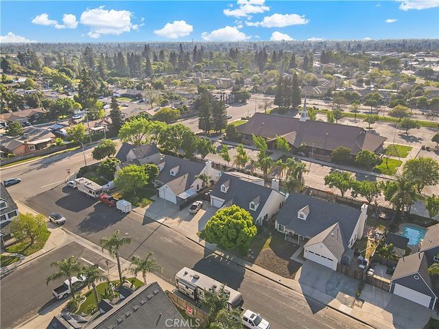 22 N Bliss, Clovis, CA 93611