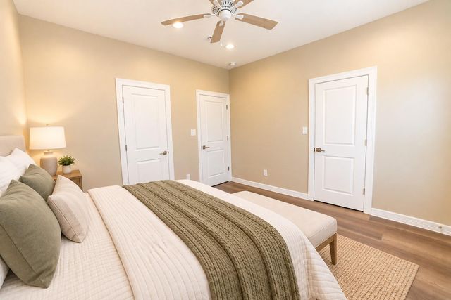3248 Creekmont Drive, Houston, TX 77091
