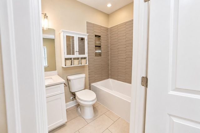 3248 Creekmont Drive, Houston, TX 77091