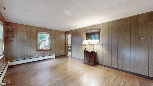 37 Eames St, North Reading, MA 01864
