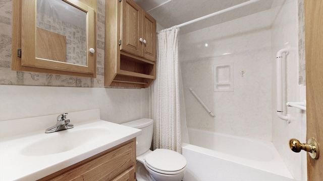 37 Eames St, North Reading, MA 01864