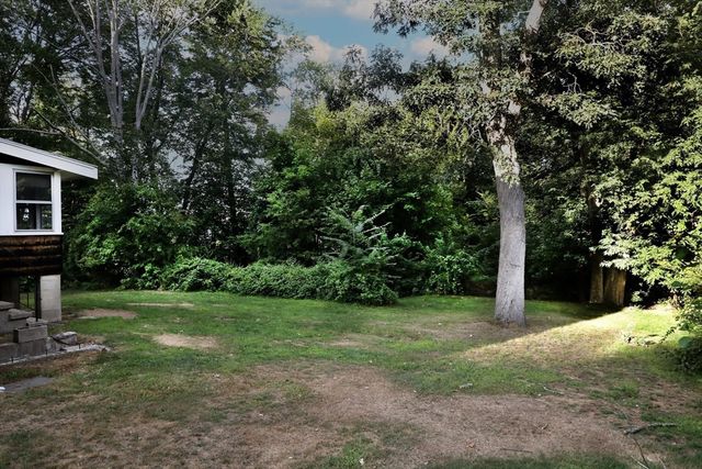 37 Eames St, North Reading, MA 01864