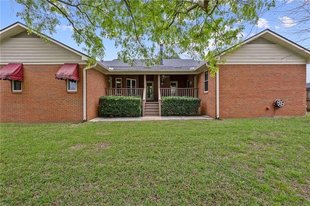 1672 Pine Station Road E, Mobile, AL 36695